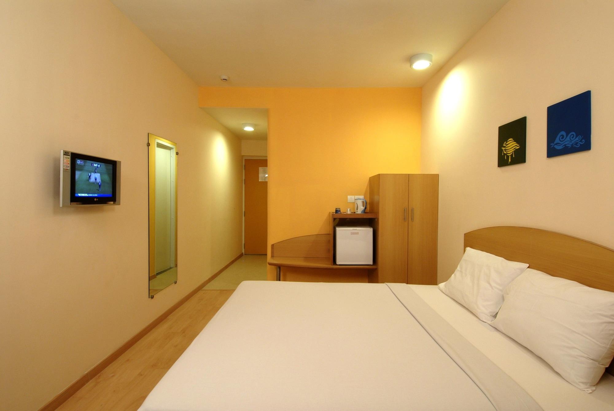 Pune - Pimpri Luaran gambar