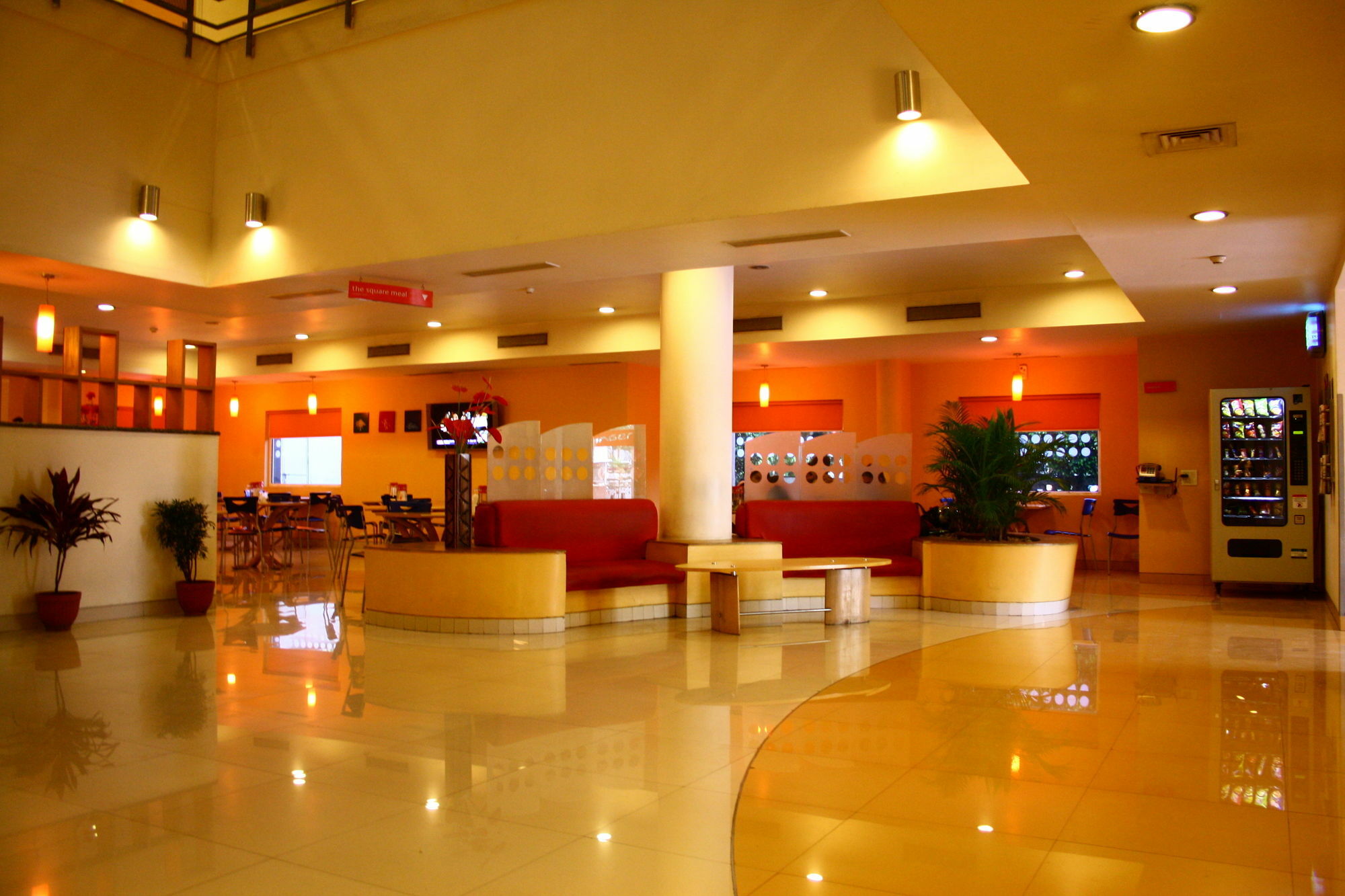 Pune - Pimpri Luaran gambar